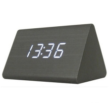 Creative LED Electronic Clock Alarm, Mute Luminous Gift Wall Clock